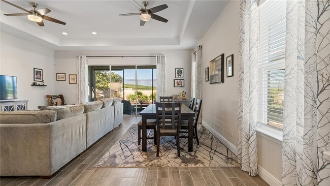 Building Photo - 2044 Flora Pass Pl