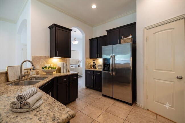 Building Photo - 1822 Olive Pine Dr