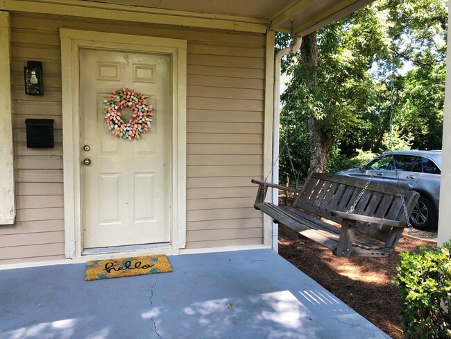 Building Photo - 2529 Napier Ave