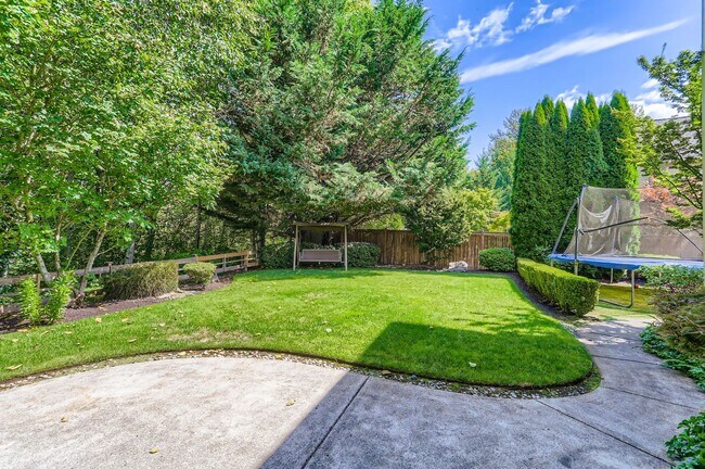 Building Photo - 5bd/2.5ba Sammamish House