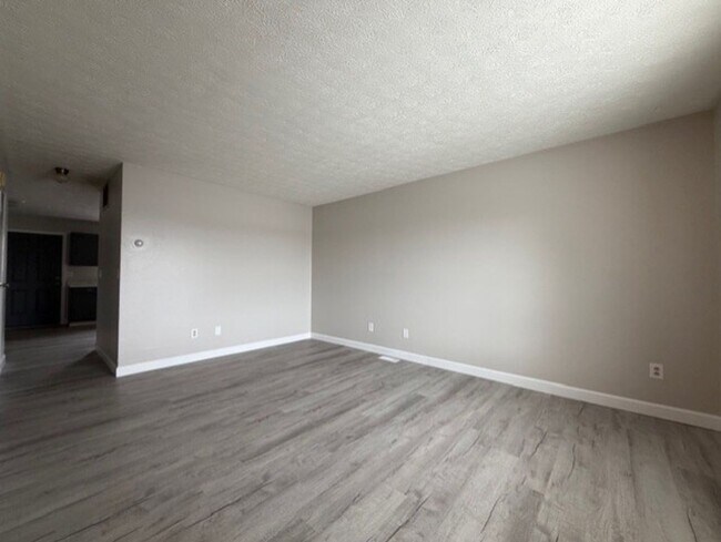 Building Photo - 6972-6996 Joseph Street