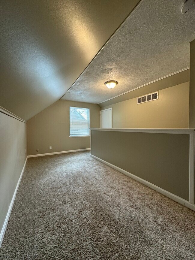 Building Photo - 3175 Karl Rd