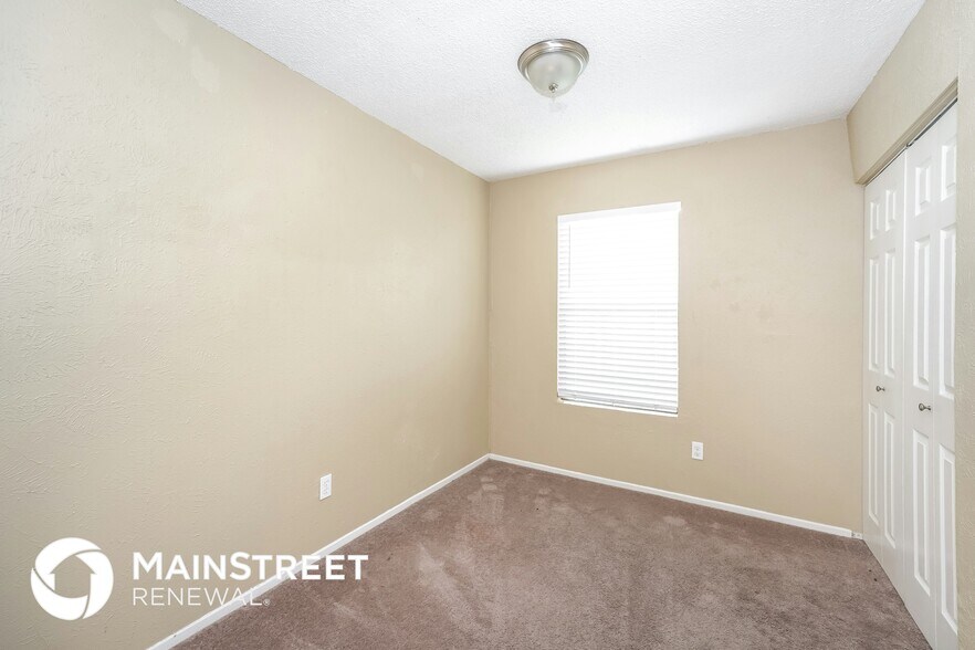 Building Photo - 7305 Shadow Bend Dr