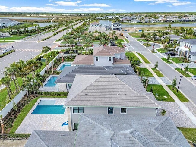 Building Photo - 12413 Solana Bay Cir