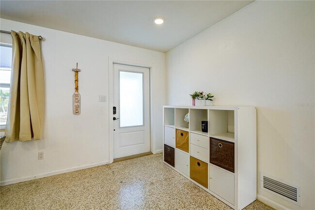 Building Photo - 3024 Rose St