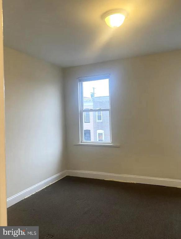 Building Photo - 2648 Lehman St