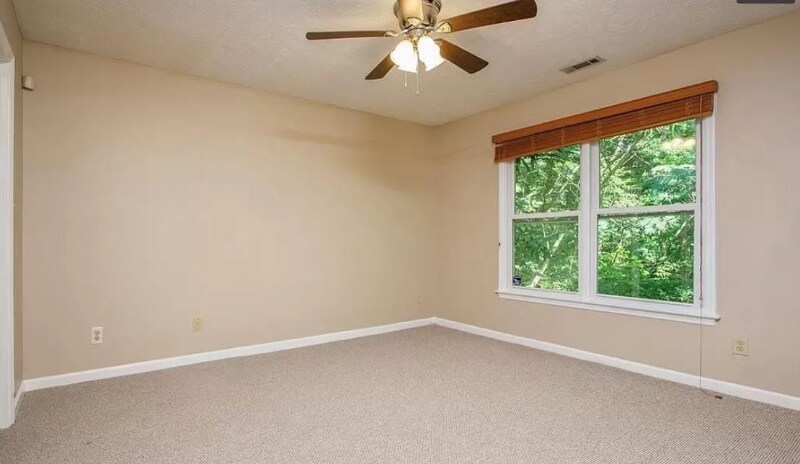 Building Photo - 5721 Charbonneau Ct