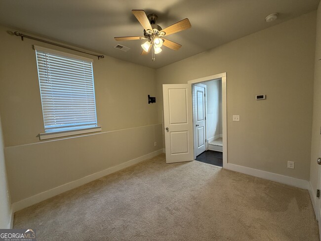 Building Photo - 3782 Oxford Cir