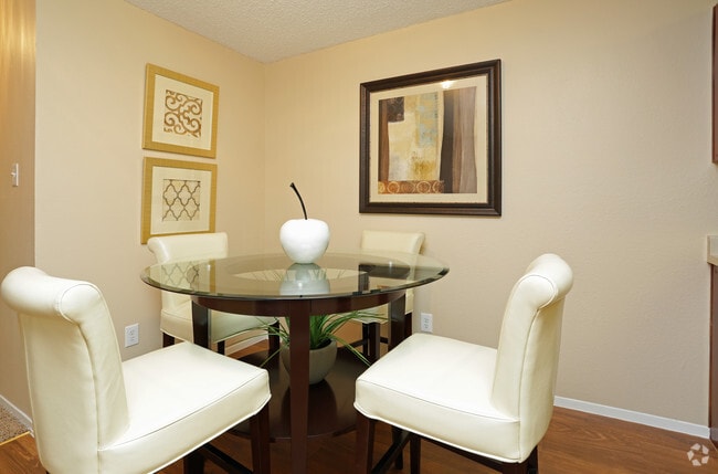 Interior Photo - Arbors Of Cleburne