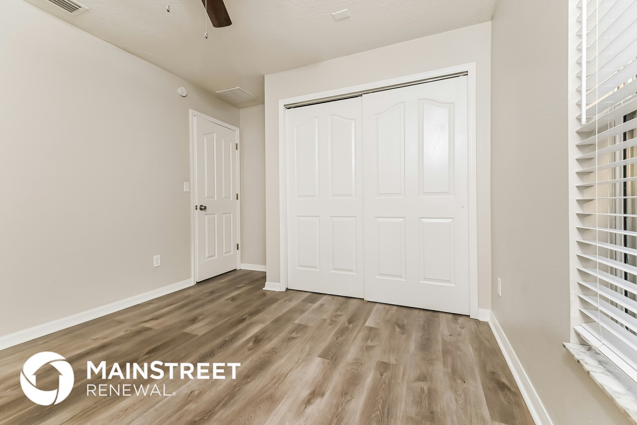 Building Photo - 310 Crichton St