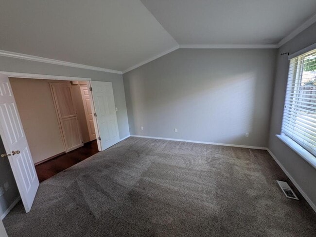 Building Photo - 2111 Garden Valley Way