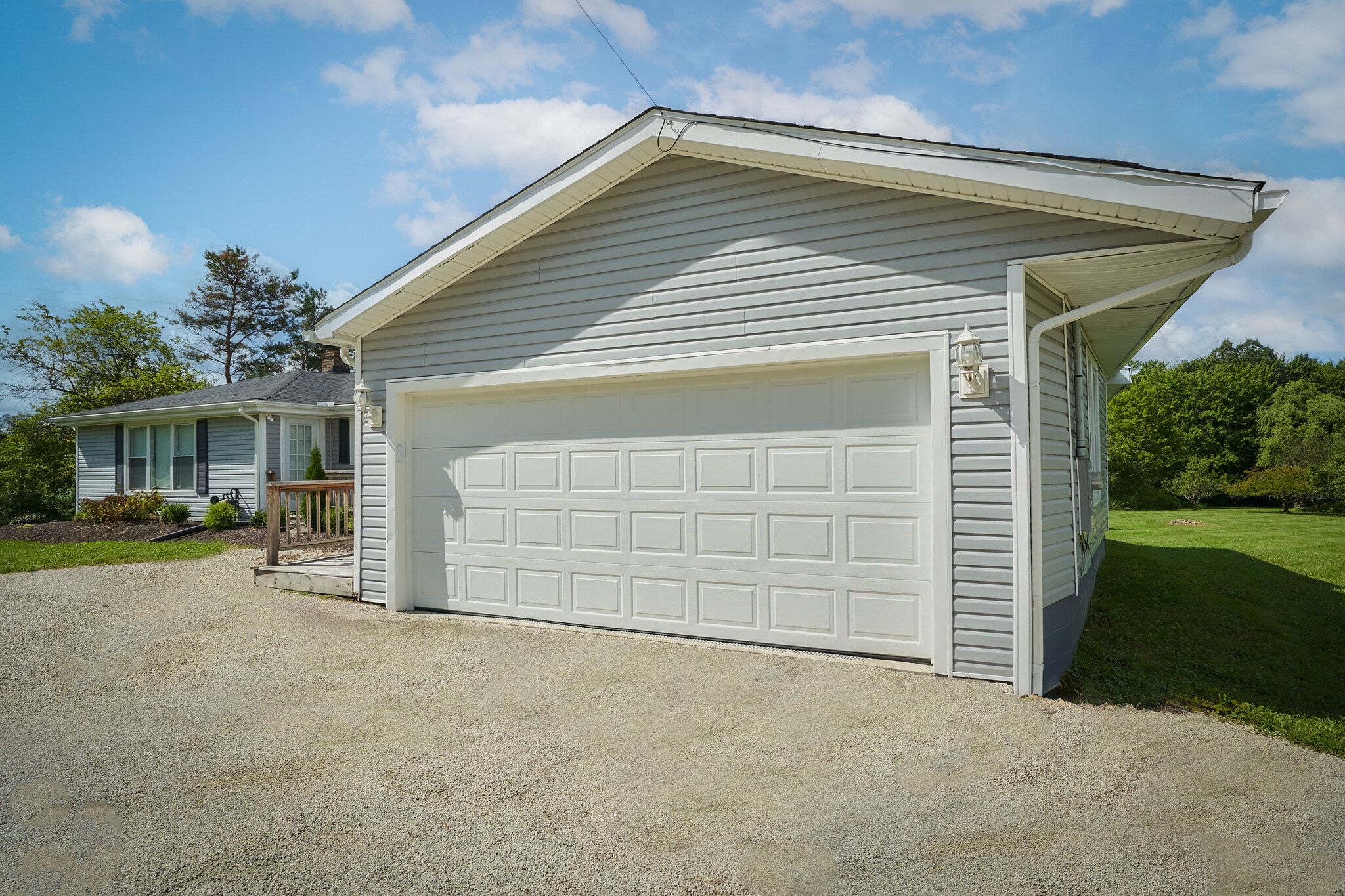 Building Photo - 4226 Broadview Rd