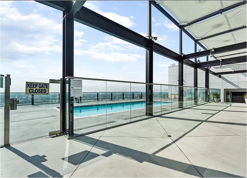 Building Photo - 3810 Wilshire Blvd