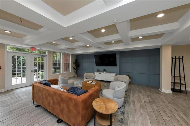 Building Photo - 1222 Westchester Ridge NE