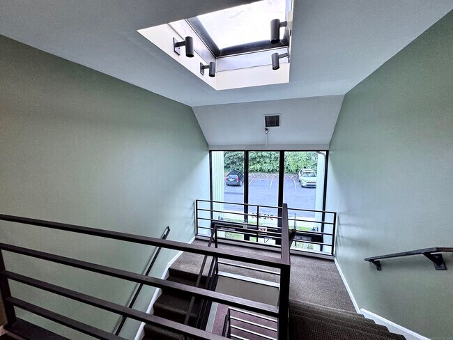 Building Photo - 175 Mill Pond Rd