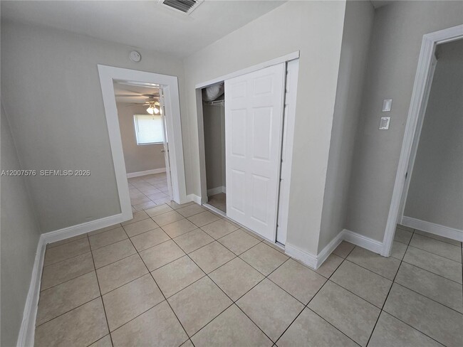 Building Photo - 2348 NW 15th St