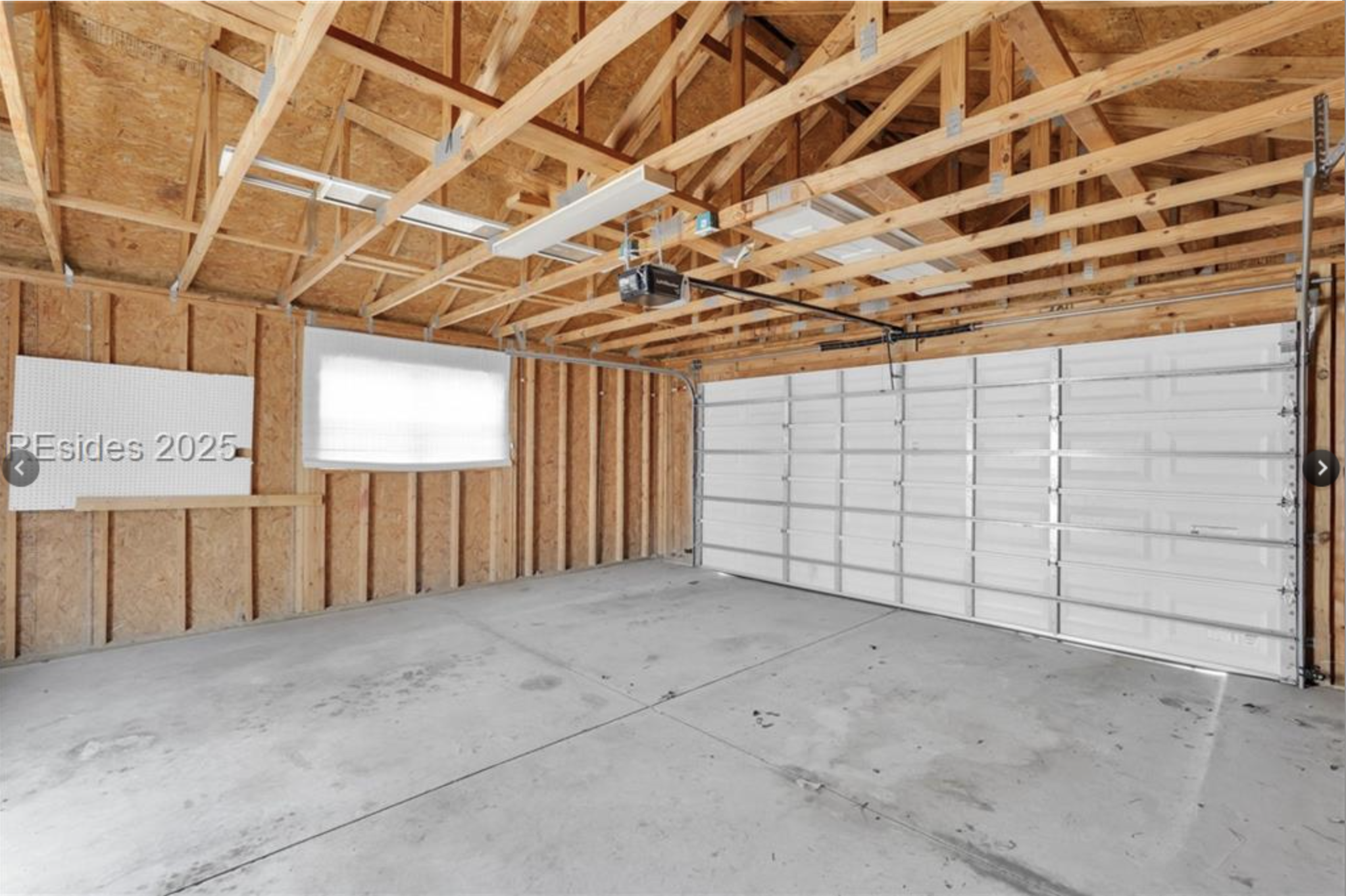 Building Photo - 128 Slater St