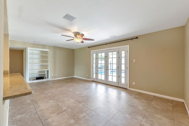 Building Photo - 5-Bedroom Tempe Home with Private Pool, Guest House & Garage Near ASU