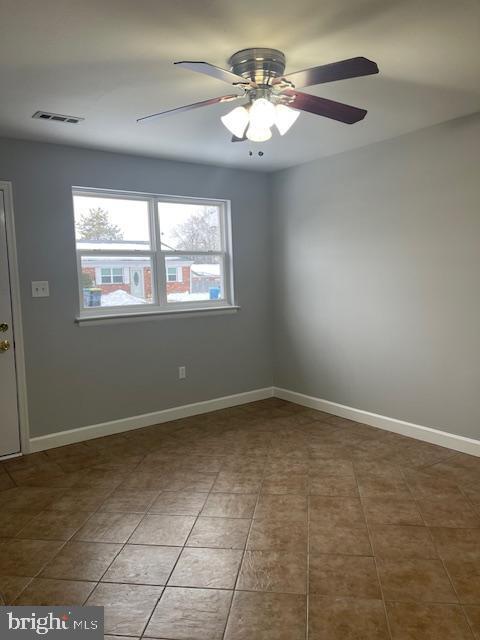 Building Photo - 604 Green Tree Ln