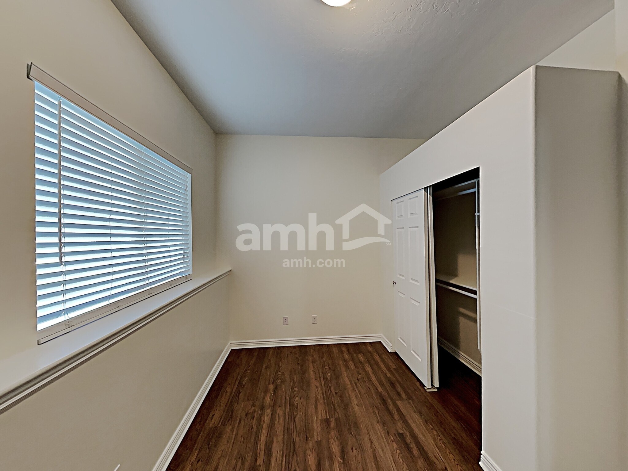 Building Photo - 4833 S 3575 W