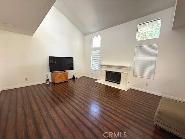 Building Photo - 2985 Amber Dr