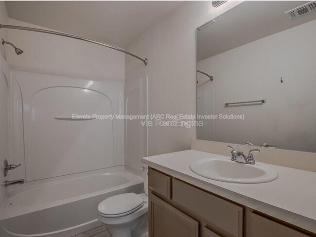 Building Photo - 2740 Red Fish Rd