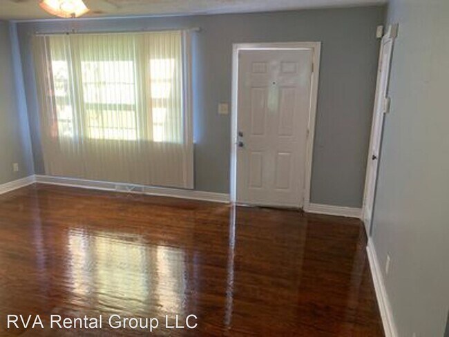 Building Photo - 3 br, 1 bath House - 14 N Lake Ave