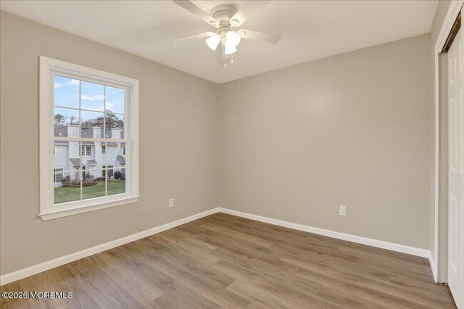 Building Photo - 251 Sugar Maple Ct