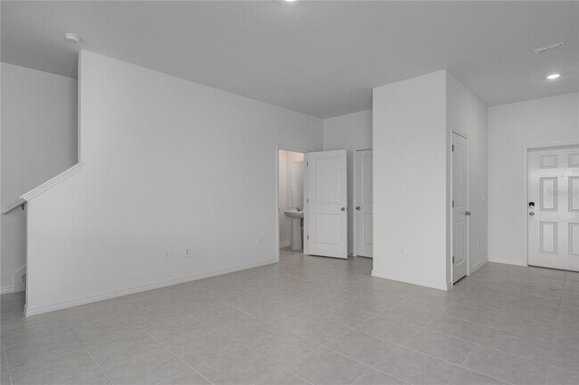 Building Photo - 10964 65th Ter E