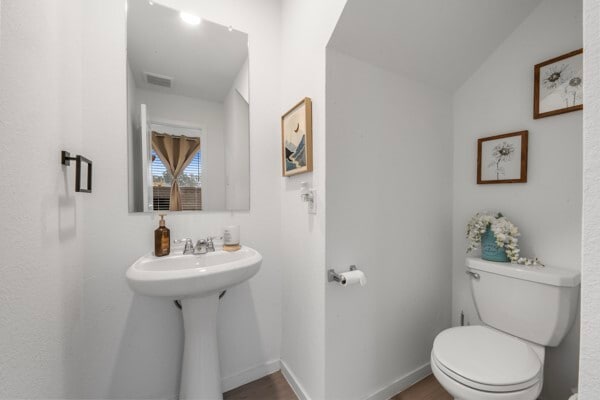 Building Photo - 18279 Via Aurelia Dr