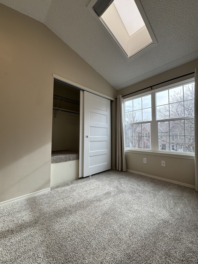 Building Photo - 2603 E Nichols Cir