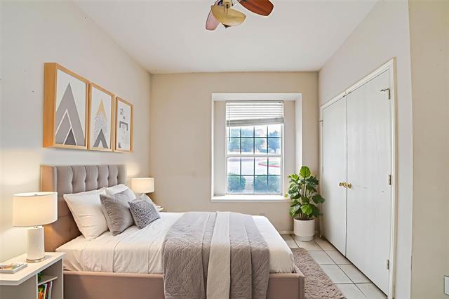 Building Photo - 3946 Brandon Park Dr