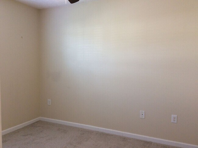 Building Photo - Single Family Home in Desirable Brices Crossing
