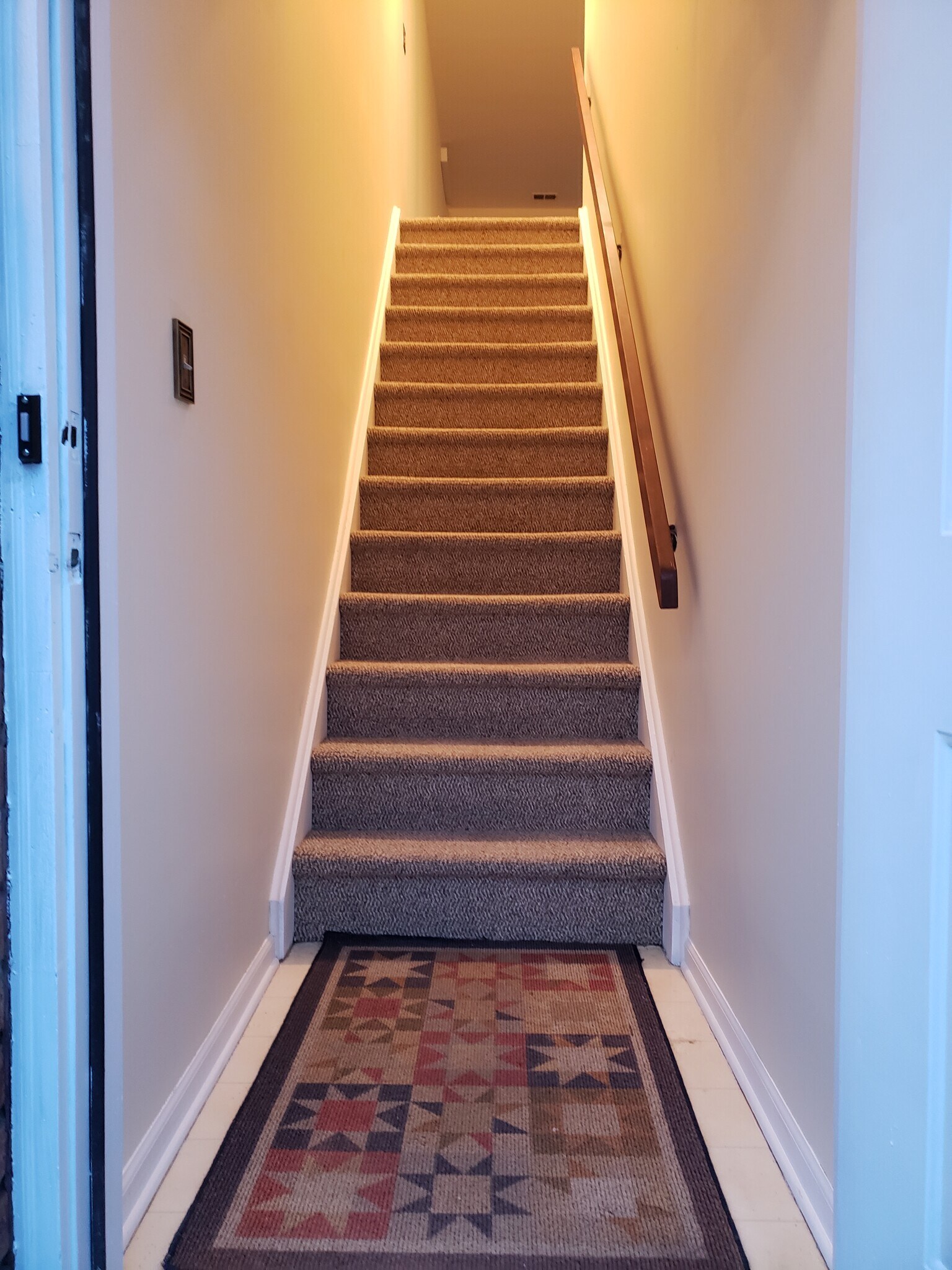 Entrance - Bottom View - 3716 Birchwood Ct