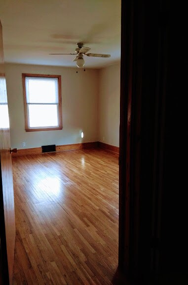 Building Photo - 3908 Yarbrough Ave