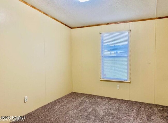 Building Photo - 1299 Sawmill Hwy