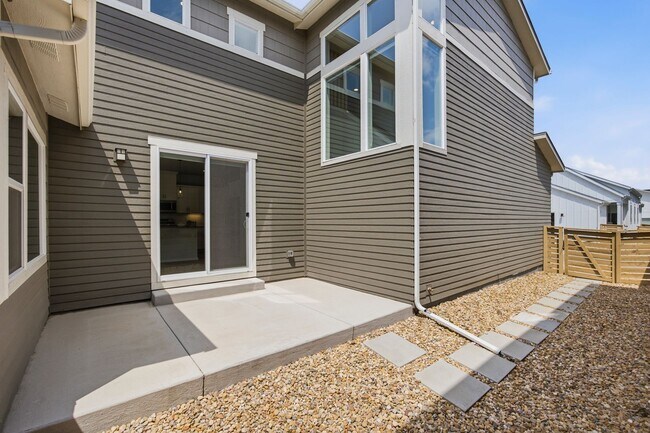 Building Photo - Trailside 3-Bedroom, 2.5 Bathroom, 2-Car Home with Pool and Trail Access