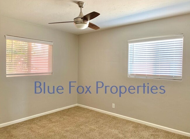 Building Photo - 602 N Palo Verde Blvd