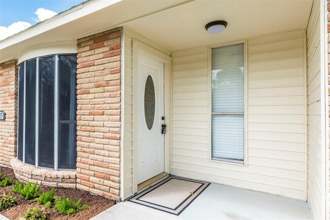 Building Photo - 405 Bellmar Ln