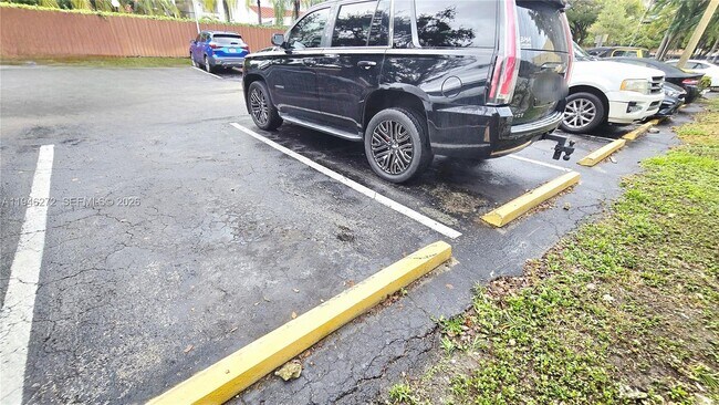 Building Photo - 2150 SW 16th Ave