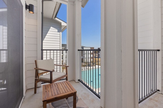 Building Photo - 1301 Leah Ave