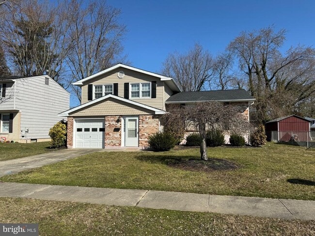 Building Photo - 172 Chapel Dr