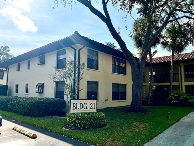 Building Photo - 2101 Hammock Pine Blvd