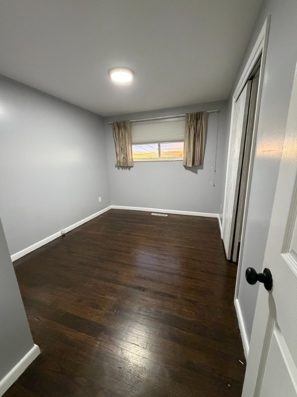 Building Photo - 931 Maxfield Dr