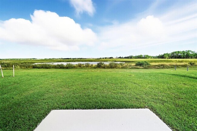 Building Photo - 724 Daring Dr