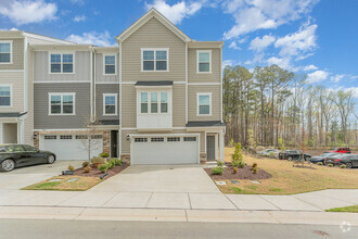 Building Photo - 1002 Belloak Wy