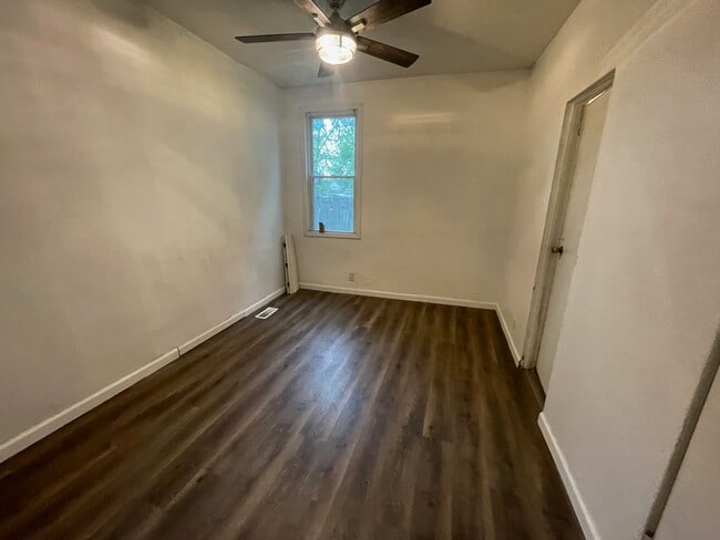 Building Photo - 336 E Wolcott St