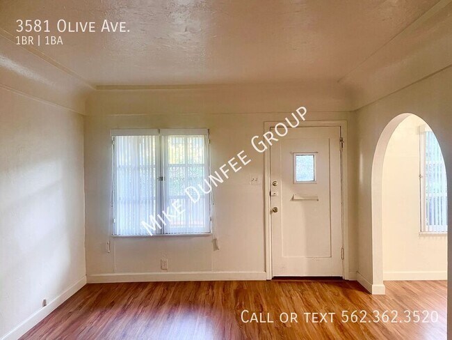 Building Photo - 3581 Olive Ave