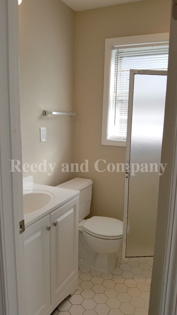 Building Photo - 4236 Rosewind Cir