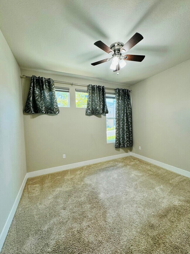 Building Photo - 4285 Trolan Ln